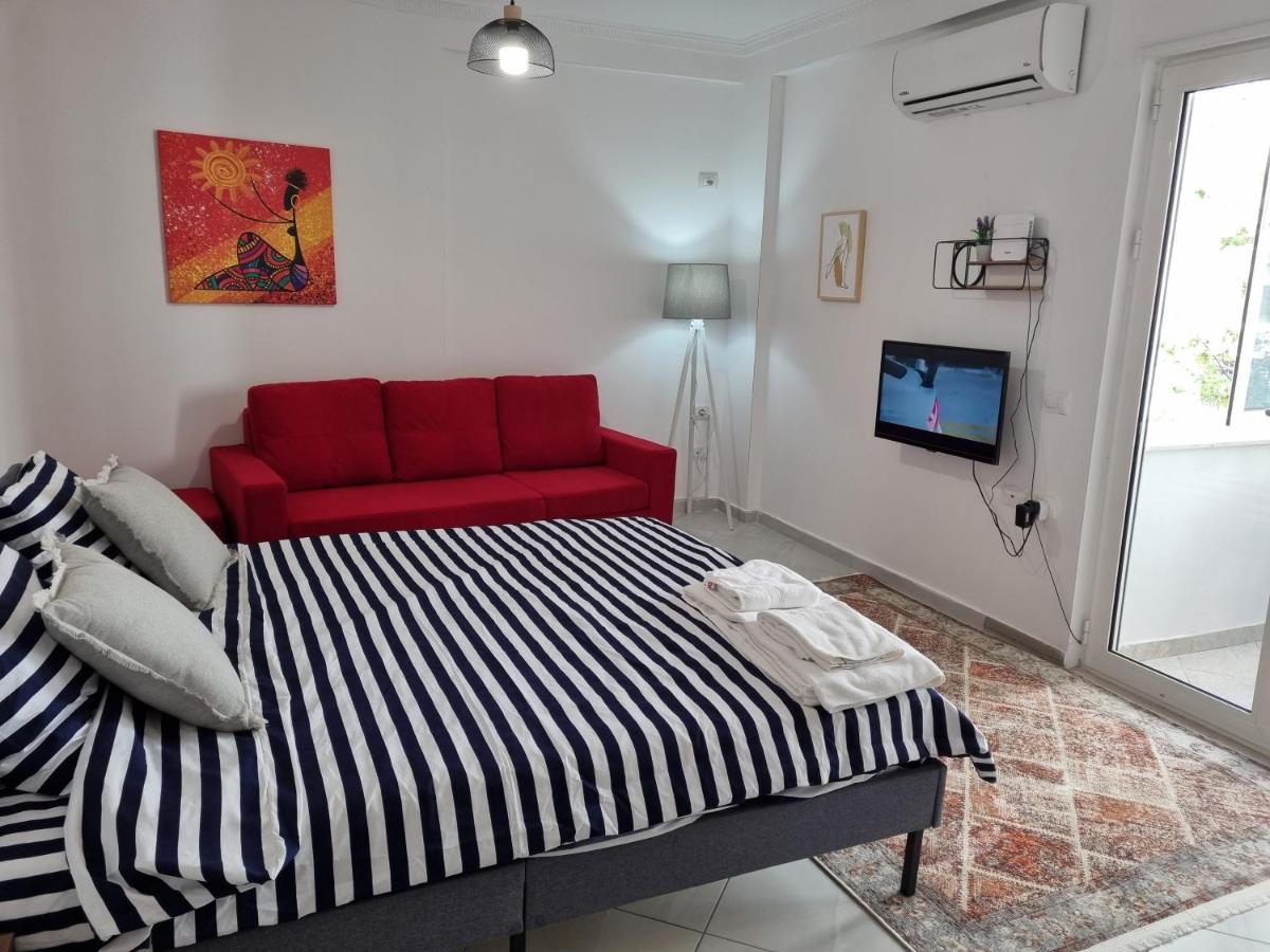 New Modern Studio In Central Tirana Apartment Bagian luar foto